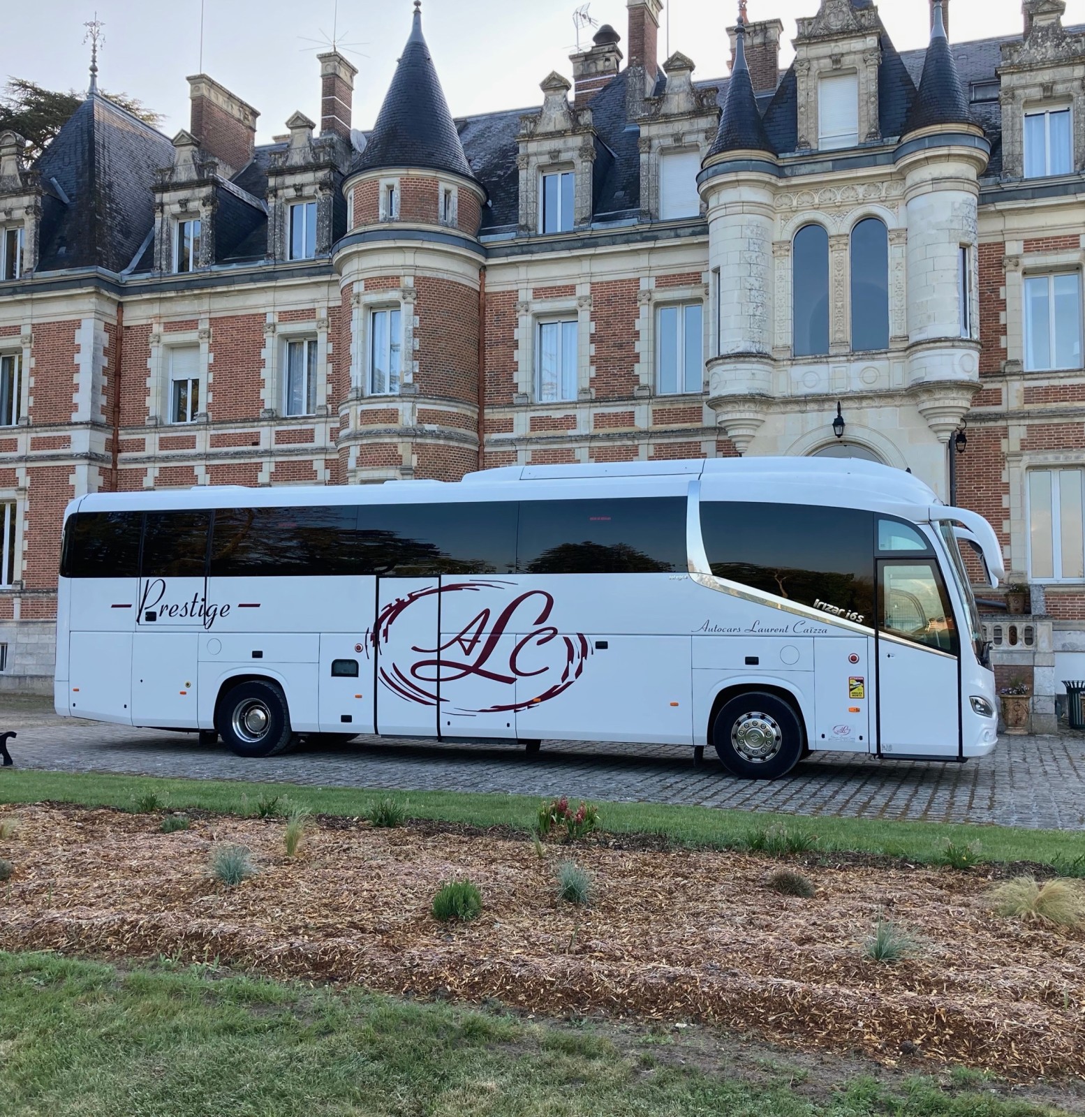 Location d'autocar Irizar Grand Tourisme pour les groupes dans les Bouches du Rhône
